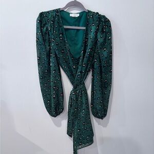 Chic Green Animal Print Wrap Dress